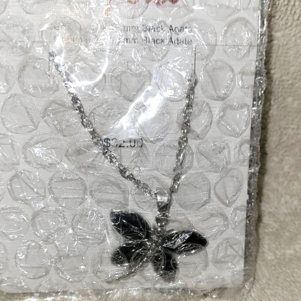Toni genuine necklace